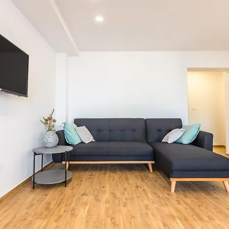 Appartement Adris *