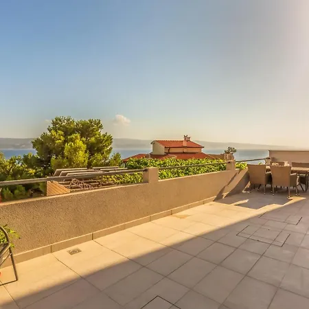 Adris Apartament